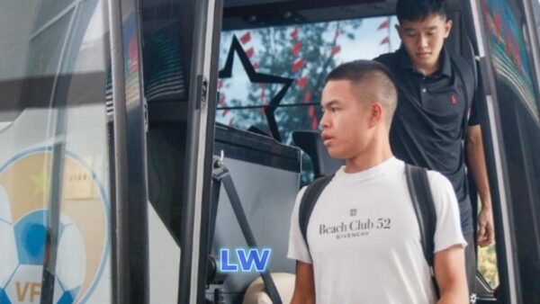 Việt kiều Chung Nguyen Do hội quân cùng U23 Việt Nam