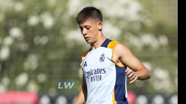 Real Madrid nhận đề nghị kỷ lục