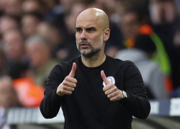 Pep si mê 'máy quét' Bayern