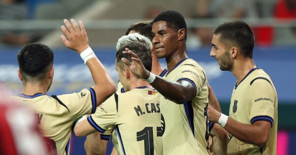 Rashford lại tỏa sáng tại Barca
