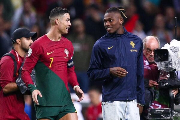 Ronaldo đồng ý, Al Nassr duyệt chi 100 triệu Euro