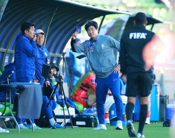 FIFA RA MẮT THẺ TÍM !