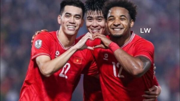 ĐT VIỆT NAM GÂY SỐC BXH FIFA