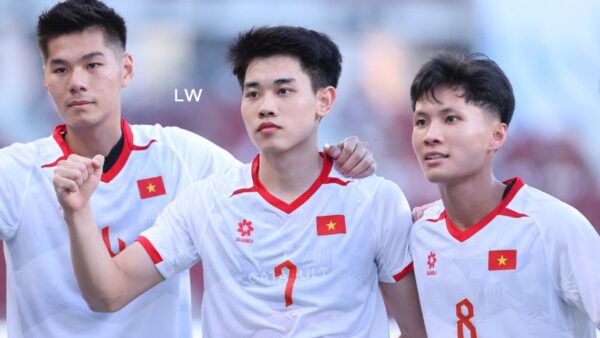 U22 VIỆT NAM THẮNG NHỌC NHẰN U22 LÀO