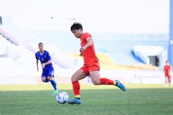 CÔNG PHƯỢNG TÁI XUẤT