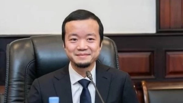 Siêu xe chục triệu USD của Trần Chí