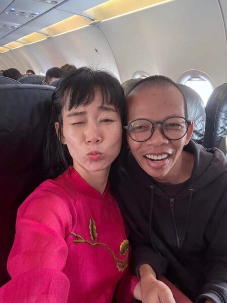 Giáo hội Phật giáo Việt Nam Ông Nhuận Đạt đã hoàn tục và đăng ký kết hôn với gái 2 đời chồng