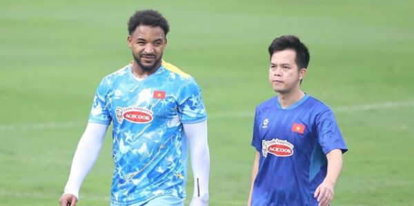 Xuân Son đã hồi phục trước giờ đấu Malaysia