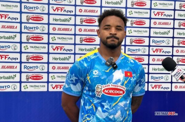 Xuân Son đã hồi phục trước giờ đấu Malaysia